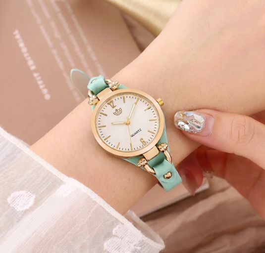 Ladies quartz watch
